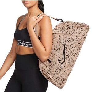 Nike Cheetah/Leopard Print Training
Duffel Bag 24L